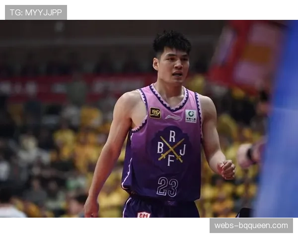 特写：陈国豪关键封盖后振臂怒吼，帮助北控守住胜果